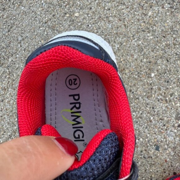 Primigi navy sneakers new no box size 5/20 - Picture 4 of 5